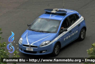 Fiat Nuova Bravo
Polizia di Stato
Squadra Volante
POLIZIA H6850
Parole chiave: Fiat Nuova_Bravo POLIZIAH6850