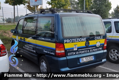 Mercedes-Benz Vito
Protezione Civile Città di Porto Sant'Elpidio FM
Parole chiave: Marche (FM) Protezione_Civile Reas_2016