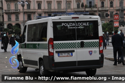 Peugeot Boxer IV serie
Polizia Locale Milano
Parole chiave: Festa_Forze_Armate_2018 Lombardia (MI) Polizia_locale Peugeot Boxer_IVserie