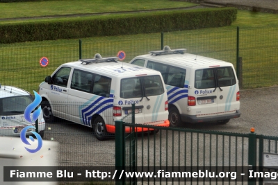Volkswagen Transporter T5 
Koninkrijk België - Royaume de Belgique - Königreich Belgien - Belgio
 Police Locale Zone Les Arches
Parole chiave: Volkswagen Transporter_T5
