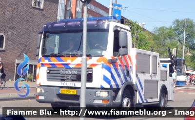 Man TGL I serie
Nederland - Paesi Bassi
Politie
Amsterdam
Parole chiave: Man TGL_Iserie
