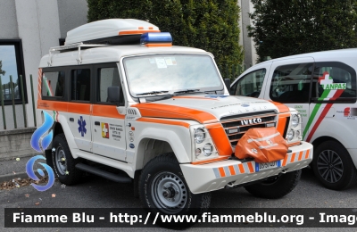 Iveco Massif
Croce Bianca Bergamo
Allestita Aricar
Parole chiave: Lombardia (BG) Automedica Iveco Massif Reas_2015