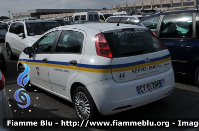 Fiat Grande Punto
Misericordia di Rifredi FI
 M 44
Parole chiave: Toscana (FI) Servizi_sociali Fiat Grande_Punto Reas_2015