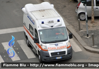 Fiat Ducato X250
First Aid One Italia
Milano
Parole chiave: Lombardia (MI) Ambulanza Fiat Ducato_X250