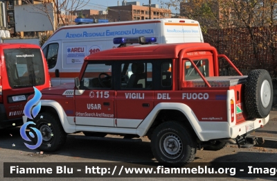 Iveco Massif
Vigili del Fuoco
Comando Provinciale di Milano
Colonna Mobile Lombardia
Nucleo USAR
VF 25945
Parole chiave: Iveco Massif VF25945