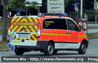 Mercedes-Benz Vito II serie restyle
Bundesrepublik Deutschland - Germania
Rettungsdienst Kreis Plön 
Parole chiave: Mercedes-Benz Vito_IIserie_restyle Ambulanza