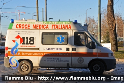 Fiat Ducato II serie
PA Croce Medica Italiana MO
Parole chiave: Emilia_Romagna (MO) Ambulanza Fiat Ducato_IIserie