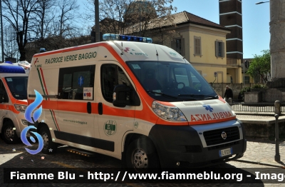 Fiat Ducato X250
Croce Verde Baggio Milano
 M 40
Parole chiave: Lombardia (MI) Ambulanza Fiat ducato_X250