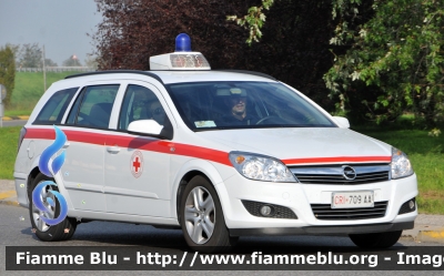 Opel Astra SW III serie
Croce Rossa Italiana
Comitato Locale di Fermignano PU
CRI 709AA
Parole chiave: Marche (PU) Servizi_sociali CRI709AA Opel Astra_SW_IIIserie Reas_2012