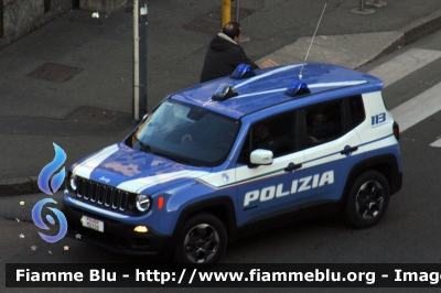 Jeep Renegade 
Polizia di Stato
Reparto Prevenzione Crimine
Decorazione grafica Artlantis
POLIZIA M2239
Parole chiave: Jeep Renegade PoliziaM2239