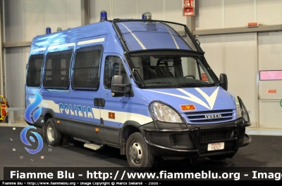 Iveco Daily IV serie
Polizia di Stato
Reparto Mobile
Parole chiave: Lombardia Ordine pubblico