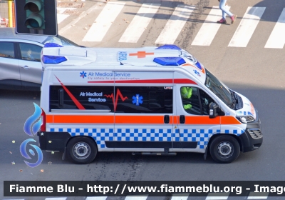 Fiat Ducato X290
Air Medical Service
M 08
Parole chiave: Lombardia (MI) Ambulanza Fiat Ducato_X290