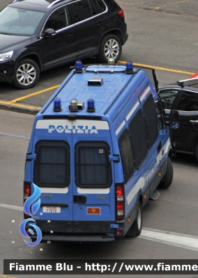 Iveco Daily IV serie
Polizia di Stato
Reparto Mobile
Polizia F7878
Parole chiave: Iveco Daily_IVserie