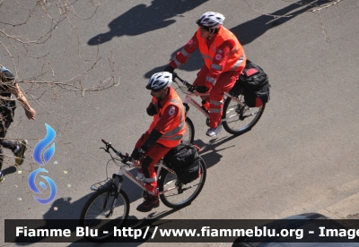 Biciclette
Croce Rossa Italiana
 Comitato Provinciale Milano
 Gruppo Ciclisti
 Stramilano 2016
