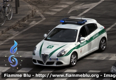 Alfa Romeo Nuova Giulietta
Polizia Locale Milano
POLIZIA LOCALE YA728AM
Decorazione Grafica Artlantis
Parole chiave: Lombardia (MI) Polizia_locale Alfa-Romeo Nuova_Giulietta POLIZIALOCALEYA728AM