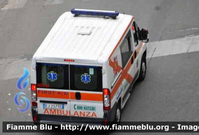 Fiat Ducato X250
First Aid One Italia
FAOBOL 005
Parole chiave: Lombardia (MI) Ambulanza Fiat Ducato_X250