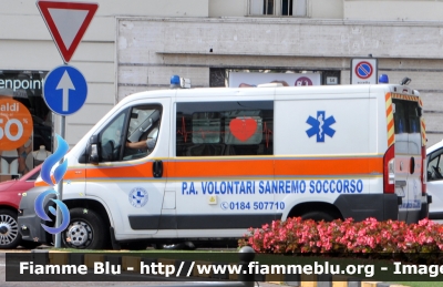 Fiat Ducato X250
Pubblica Assistenza Volontari Sanremo Soccorso IM
Parole chiave: Liguria (IM) Ambulanza Fiat Ducato_X250