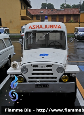 Fiat Campagnola I serie
Croce Bianca Genova Struppa
 ora Pubblica Assistenza Gau
Parole chiave: Fiat Campagnola_Iserie Ambulanza