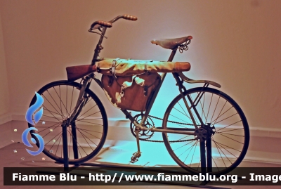 Bicicletta
Carabinieri
Utilizzata durante la Prima Guerra Mondiale
Parole chiave: 130_ANC