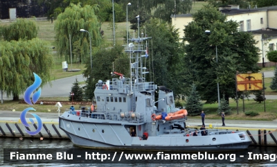 Rimorchiatore
Rzeczpospolita Polska - Polonia
 Marynarka Wojenna - Marina Militare 
 ORP H8
