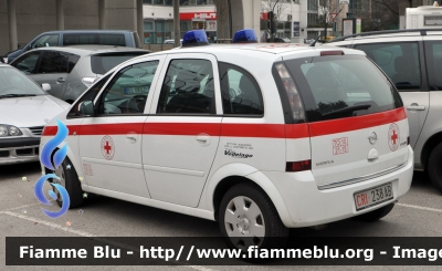 Opel Meriva II serie
Croce Rossa Italiana
 Comitato Locale di Ivrea TO
 CRI 238AB
Parole chiave: Civil_Protect_2013 Piemonte (TO) Automedica CRI238AB Opel Meriva_IIserie
