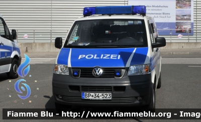 Volkswagen Transporter T5 
Bundesrepublik Deutschland - Germania
 Bundespolizei - Polizia di Stato 
Parole chiave: Volkswagen Transporter_T5