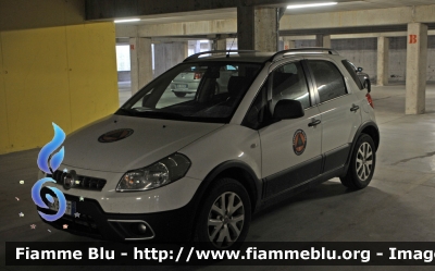 Fiat Sedici
Protezione Civile
Regione Umbria
Parole chiave: Civil_Protect_2013 Umbria Protezione_civile Fiat Sedici