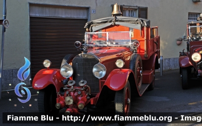 Mercedes-Benz 24/100/140 
Vigili del Fuoco
 Museo di Carate Brianza MB
 Automezzo storico allestimento Tamini
 38-8323
