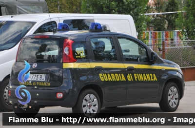Fiat Nuova Panda II serie
Guardia di Finanza
 GdiF 733BJ
Parole chiave: Fiat Nuova_Panda_IIserie GdiF733BJ