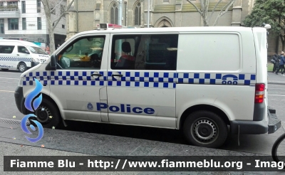 Volkswagen Transporter T5
Australia
Victoria Police
Parole chiave: Volkswagen Transporter_T5