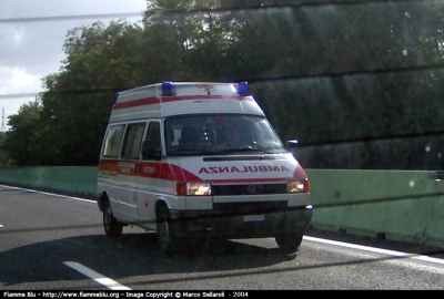 Volkswagen Transporter T4
Croce Rossa Italiana
Comitato Locale di Donoratico LI
CRI 13917
(ambulanza in uso presso il PS CRI di Pianosa)
Parole chiave: Toscana (LI) Volkswagen Transporter_T4 Ambulanza MAF