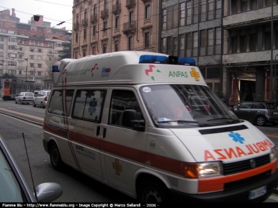 Vokswagen Transporter T4
Pubblica Assistenza AVIS Cologno Monzese MI
 A 18
Parole chiave: Lombardia (MI) Ambulanza Volkswagen Transporter_T4