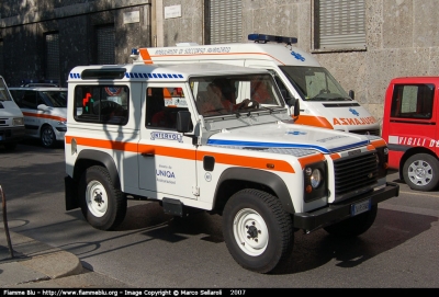 Land Rover Defender 90
Intervol Milano
Protezione civile
M 61
Parole chiave: Land_Rover Defender_90 ANPAS Intervol_Milano MI Lombardia