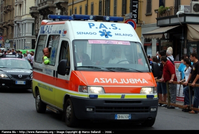 Fiat Ducato II serie
Pubblica Assistenza Senago
Assistenza Giro d'Italia 2006
Parole chiave: Lombardia MI Ambulanza