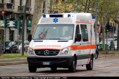 Mercedes-Benz Sprinter III serie 
As. Vol. La Samaritana Milano
M 28
Parole chiave: Mercedes-Benz Sprinter_IIIserie Lombardia (MI) Ambulanza