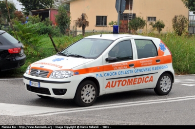 Fiat Punto III serie
Croce Celeste Genovese 
San Benigno
Parole chiave: Fiat Punto_IIIserie 118_Genova Automedica CC_Genovese Reas_2009 Liguria (GE) Automedica