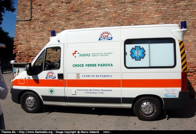 Fiat Ducato III serie
P.O. Croce Verde Padova
Allestimento MAF
Parole chiave: Veneto PD Fiat Ducato_IIIserie Ambulanza