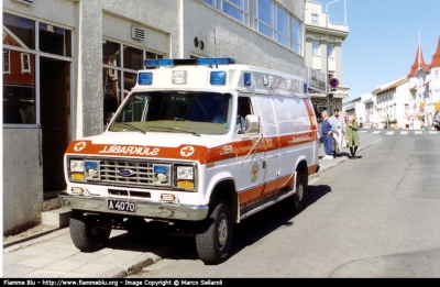 Ford
Lýðveldið Ísland - Islanda
Croce Rossa Islandese Akureyri
Parole chiave: Islanda Ambulanze EE