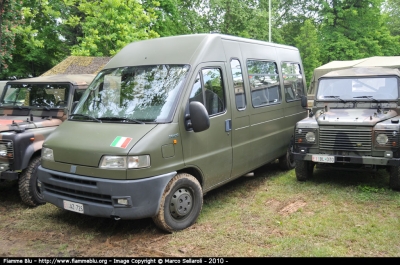 Fiat Ducato II serie
Esercito Italiano
EI AZ726
Parole chiave: minibus