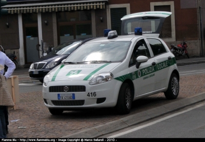 Fiat Grande Punto
Polizia Locale Bergamo
POLIZIA LOCALE YA410AD
Parole chiave: Lombardia (BG) Polizia_Locale Fiat_Grande_Punto