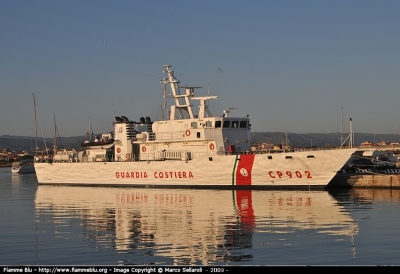 Motopattugliatore 
Guardia Costiera
CP 902 "Diciotti"
Parole chiave: Sardegna OT imbarcazioni