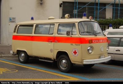 Volkswagen Transporter T2
Croce Rossa Italiana
Comitato Locale Cantù CO
Ambulanza Storica
Parole chiave: Lombardia (CO) Ambulanza