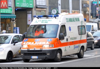 Fiat Ducato II serie
CST Ambulanze Milano
Parole chiave: Lombardia (MI) Ambulanza Fiat Ducato_IIserie