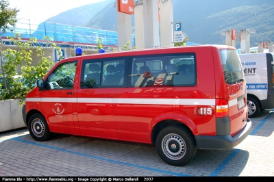 Volkswagen Transporter T5
Vigili del Fuoco Volontari
Unione Distrettuale di Trento
VF 3A2 TN
Parole chiave: Volkswagen Transporter_T5 VF3A2TN