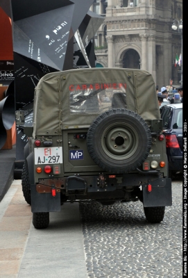 Land Rover Defender 90
Carabinieri
Polizia Militare presso l'Esercito
EI AJ 297

Festa Arma dei Carabinieri 2009
Parole chiave: Lombardia Feste Fuoristrada
