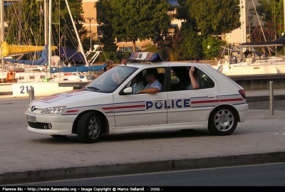 Peugeot 306 I serie restyle
France - Francia
Police Nationale
Parole chiave: Peugeot 306_ISerie_Restyle