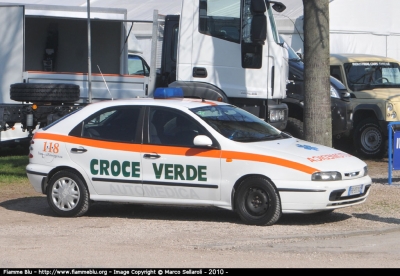 Fiat Brava
P.A.V. Croce Verde Verona
Automedica - livrea d'origine
Allestimento Aricar
-riconvertita in automezzo di servizio-
Parole chiave: Fiat Brava Automedica