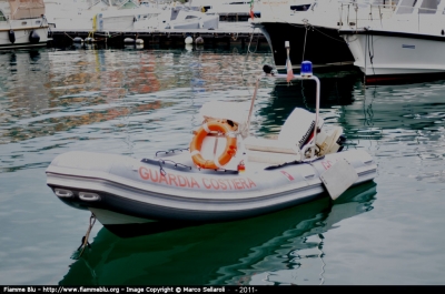 Gommone
Capitaneria di Porto - Guardia Costiera
Parole chiave: Liguria (GE)  Imbarcazione