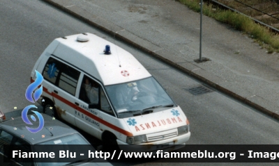 Renault Espace I serie
Pubblica Assistenza San Giuliano MI
Parole chiave: Lombardia (MI) Ambulanza Renault Espace_Iserie