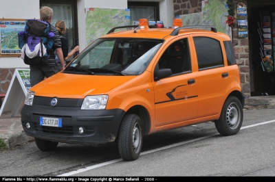 Fiat Nuova Panda 4x4 I serie
Provincia di Bolzano
Servizio Strade
Parole chiave: Fiat Nuova_Panda_4x4_Iserie